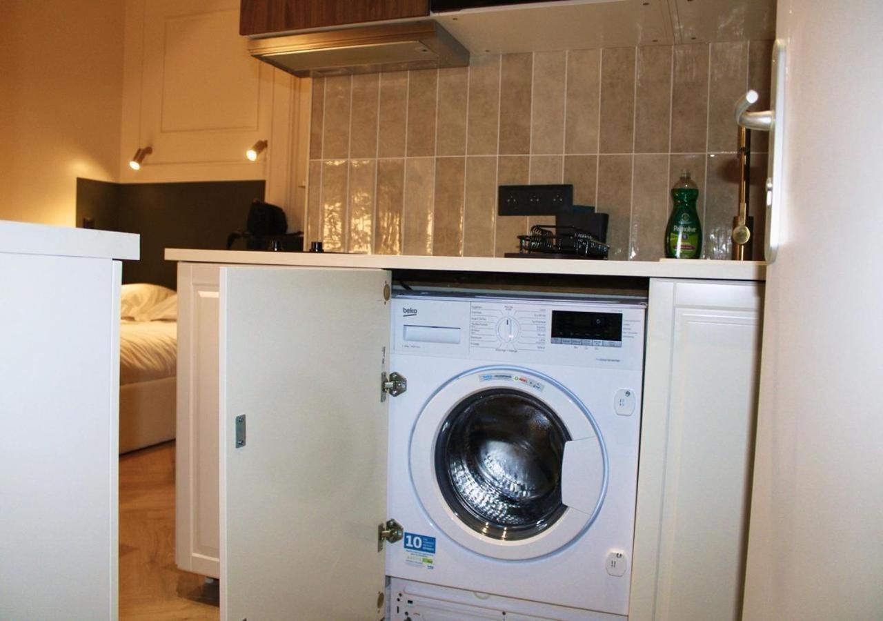 Cozett'home - Chics & Modernes - 2 Pas Du Cirque Jules Verne -